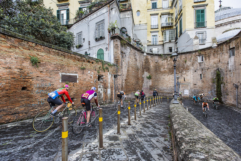 LA VULCANICA, CICLOSTORICA NAPOLETANA